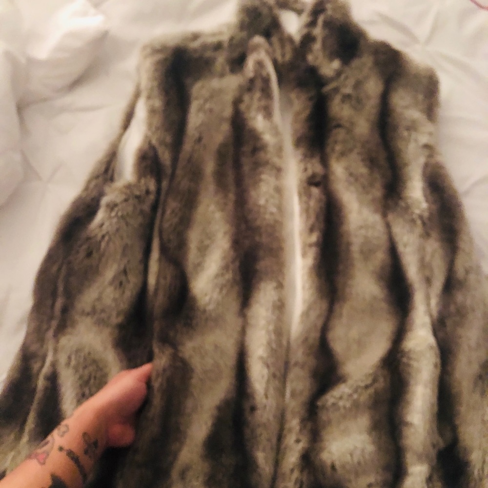 Kristen Blake Faux Reversible Vest worn once. XL